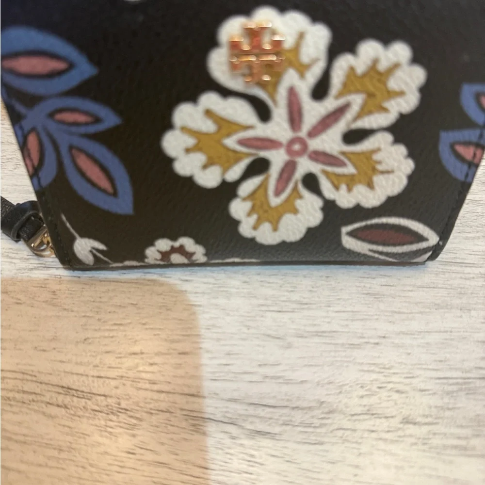 Tory Burch tory burch